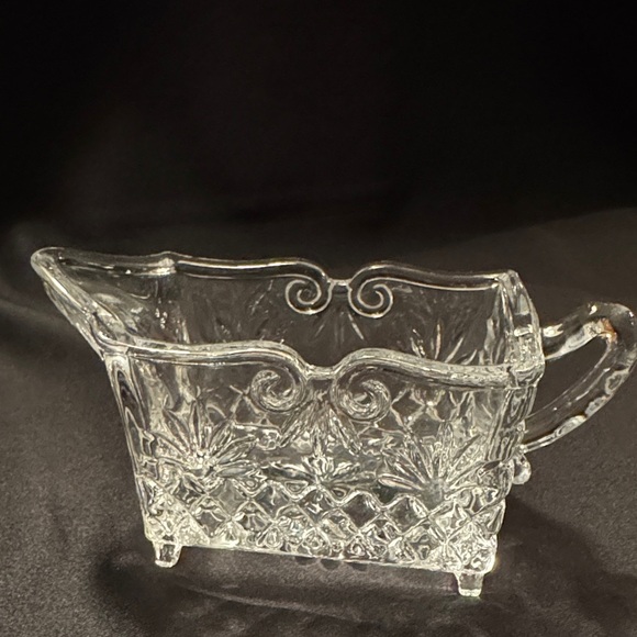 Vintage Shannon Crystal Sugar Bowl and Creamer Set - Picture 6 of 8
